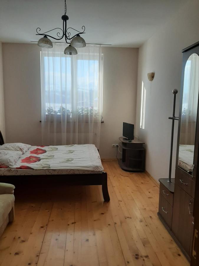 У Мирослави Pilipets Ngoại thất bức ảnh
